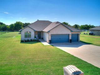 10740 Marion Dr, Edmond, OK 73034