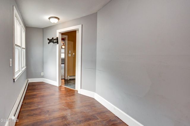 61 Fort Johnson Avenue, Fort Johnson, NY 12070