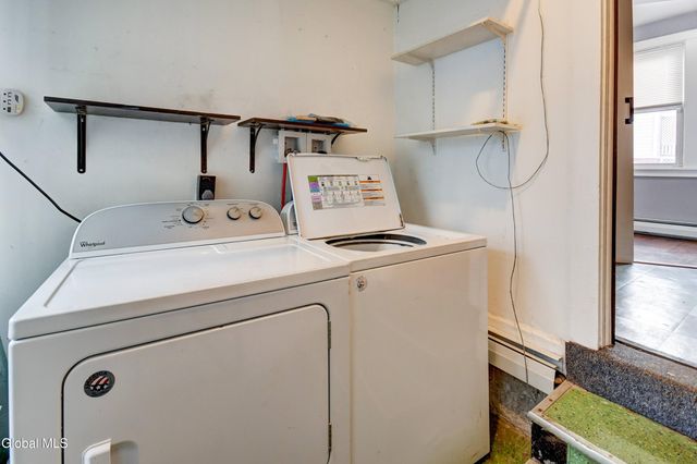 61 Fort Johnson Avenue, Fort Johnson, NY 12070