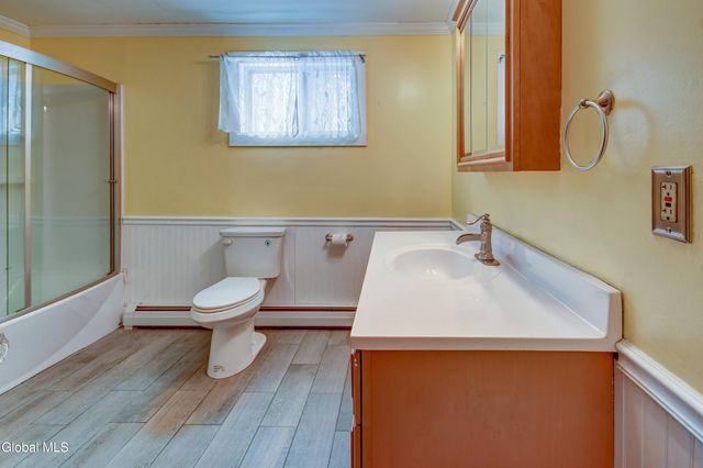 61 Fort Johnson Avenue, Fort Johnson, NY 12070