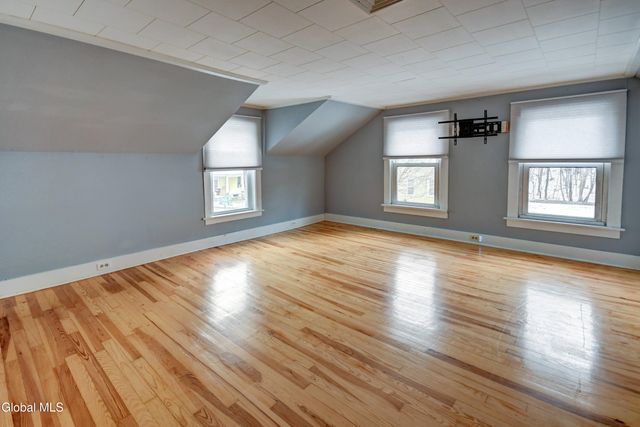 61 Fort Johnson Avenue, Fort Johnson, NY 12070