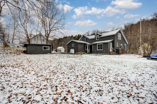 61 Fort Johnson Avenue, Fort Johnson, NY 12070