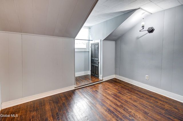 61 Fort Johnson Avenue, Fort Johnson, NY 12070