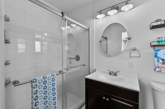 508 San Jacinto DR, Rockdale, TX 76567