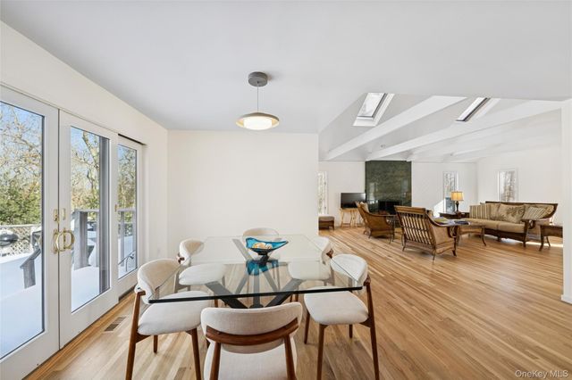 15 Rivers Road, East Hampton, NY 11937