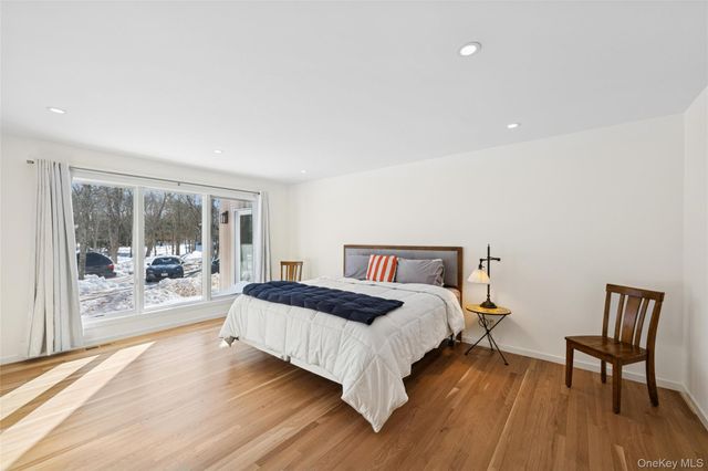 15 Rivers Road, East Hampton, NY 11937