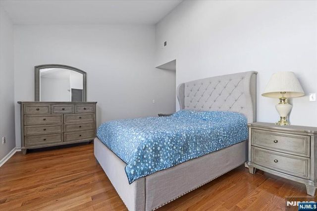 14 Central Avenue 1, Rochelle Park, NJ 07662