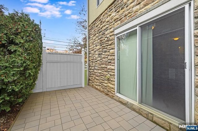 14 Central Avenue 1, Rochelle Park, NJ 07662