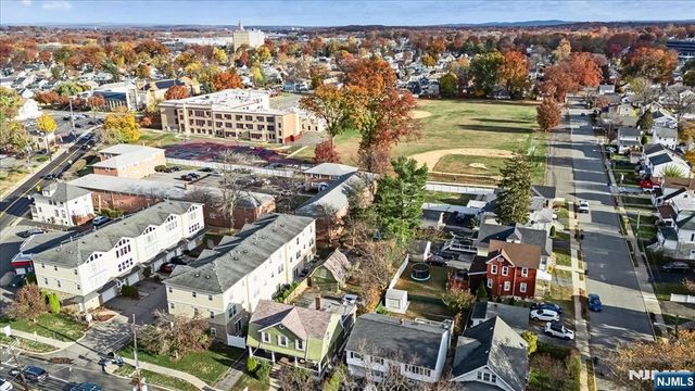 14 Central Avenue 1, Rochelle Park, NJ 07662