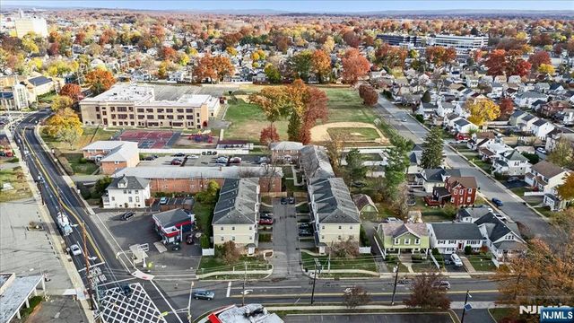 14 Central Avenue 1, Rochelle Park, NJ 07662