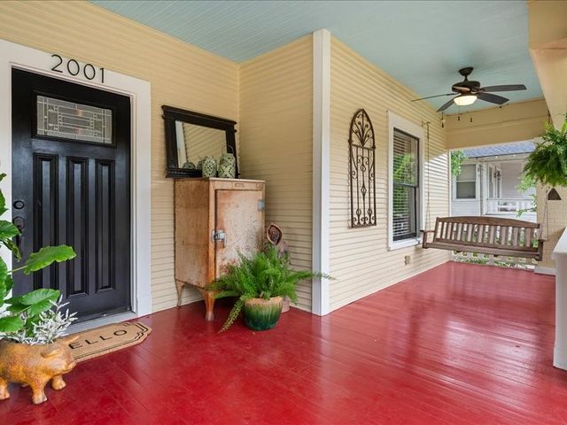 2001 Lipscomb Street, Fort Worth, TX 76110