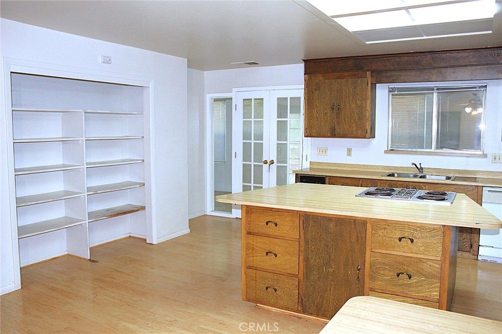 Image 11 of property listing at 14599 Skyway, Magalia, CA 95954