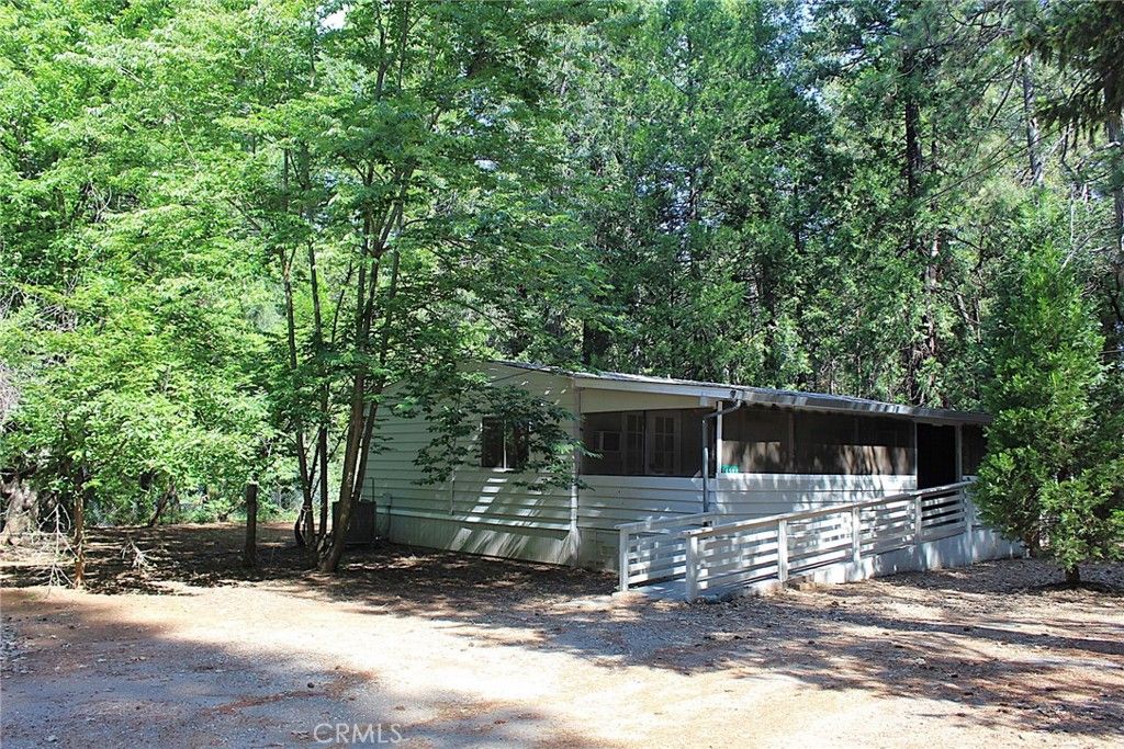 Image 24 of property listing at 14599 Skyway, Magalia, CA 95954