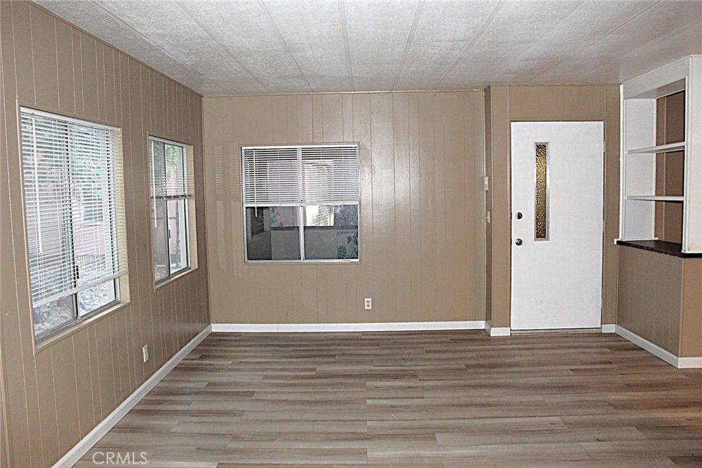 Image 30 of property listing at 14599 Skyway, Magalia, CA 95954