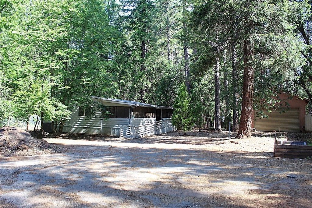 Image 39 of property listing at 14599 Skyway, Magalia, CA 95954