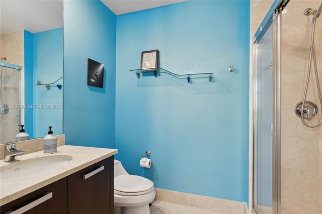 18101 Collins Ave 704, Sunny Isles Beach, FL 33160