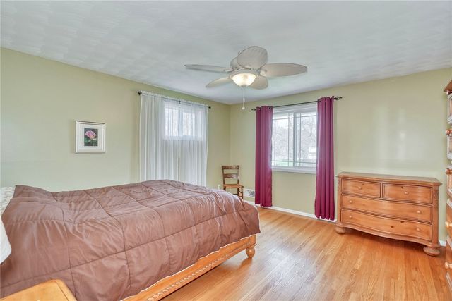 1557 Greensboro Drive, Webster, NY 14580