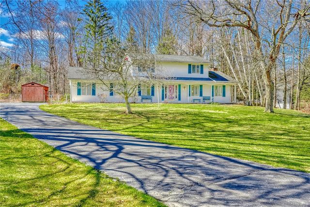1557 Greensboro Drive, Webster, NY 14580