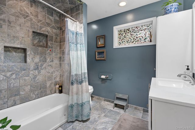 35 Highland Avenue, Walden, NY 12586