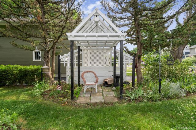 35 Highland Avenue, Walden, NY 12586