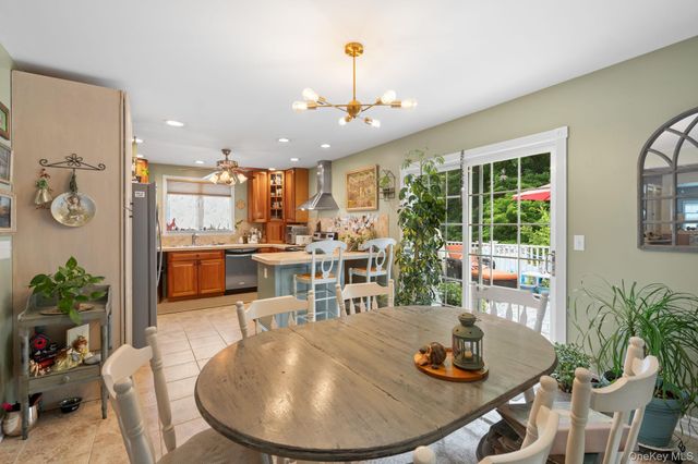 35 Highland Avenue, Walden, NY 12586