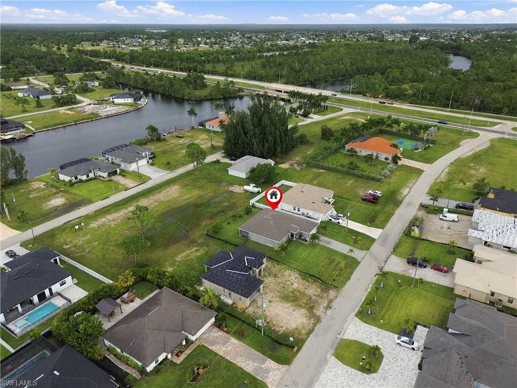 Image 19 of property listing at 3225 NW 21st ST, Cape Coral, FL 33993