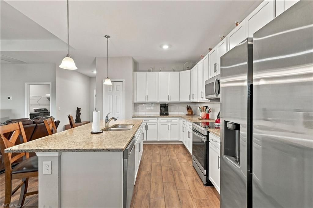 Image 26 of property listing at 3225 NW 21st ST, Cape Coral, FL 33993