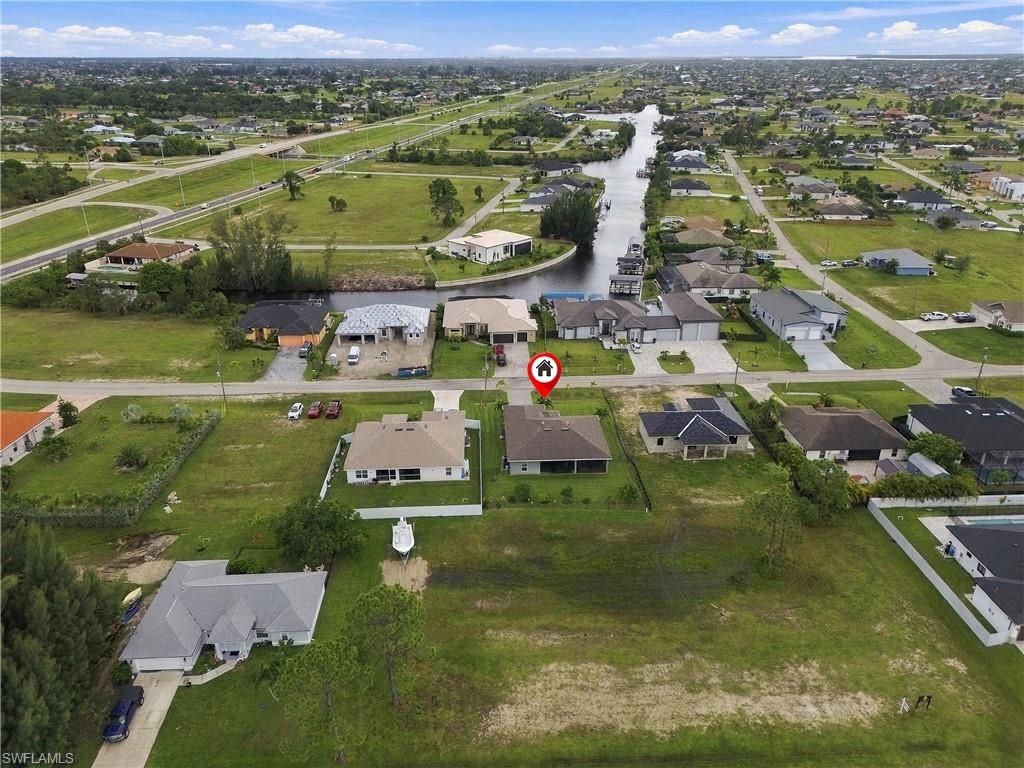 Image 35 of property listing at 3225 NW 21st ST, Cape Coral, FL 33993