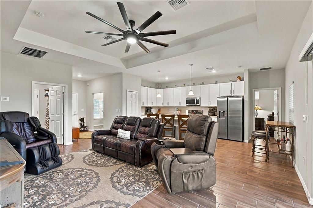Image 6 of property listing at 3225 NW 21st ST, Cape Coral, FL 33993