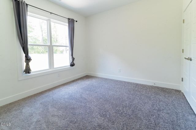 1210 S 2nd Street, Smithfield, NC 27577