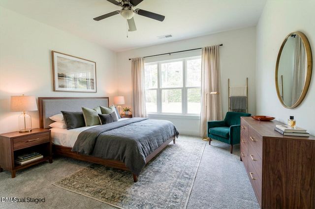 1210 S 2nd Street, Smithfield, NC 27577