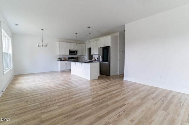 1210 S 2nd Street, Smithfield, NC 27577