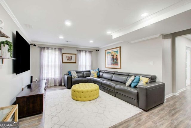 2452 Twilight View, Snellville, GA 30078