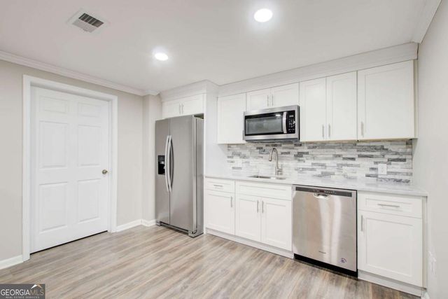 2452 Twilight View, Snellville, GA 30078