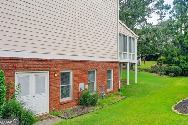2452 Twilight View, Snellville, GA 30078