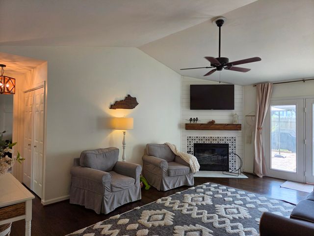 888 Cypress Point Way, Lexington, KY 40509