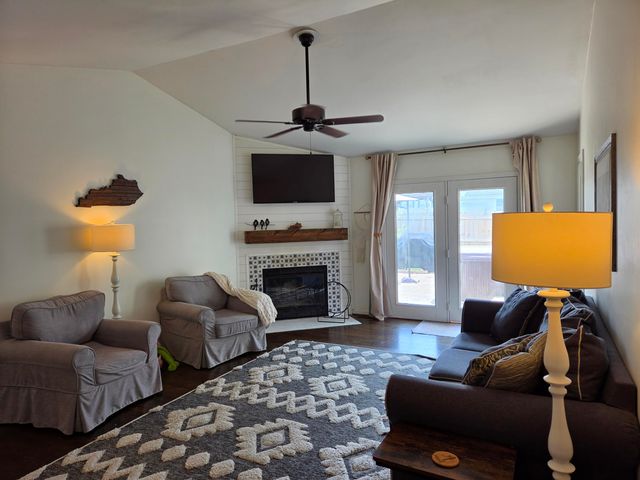 888 Cypress Point Way, Lexington, KY 40509