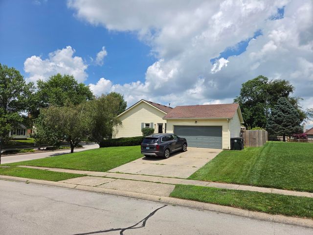 888 Cypress Point Way, Lexington, KY 40509