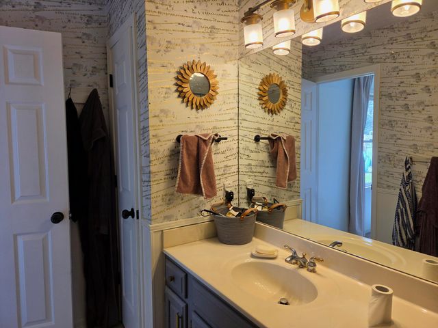888 Cypress Point Way, Lexington, KY 40509