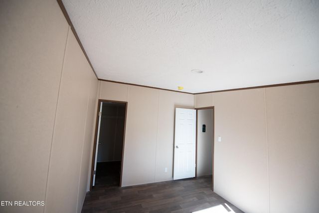 189 Meadow Lawn Drive, Englewood, TN 37329