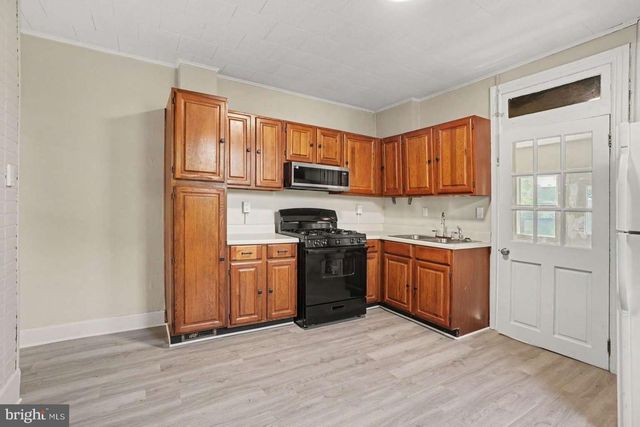 440 E LIBERTY ST, Chambersburg, PA 17201