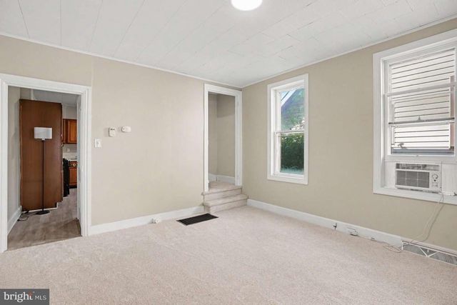440 E LIBERTY ST, Chambersburg, PA 17201
