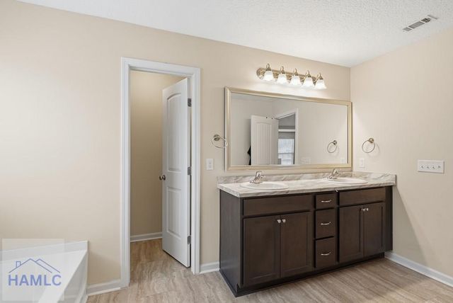 14 Daylily Court, Hinesville, GA 31313