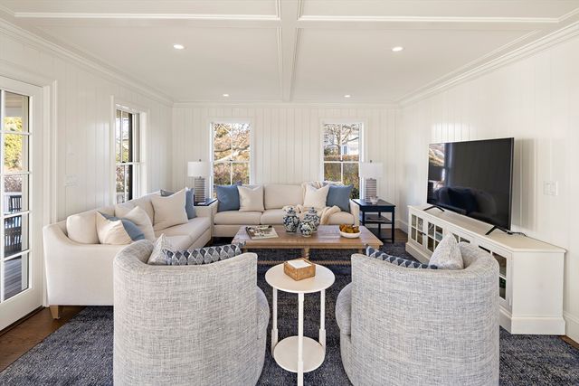 114 North Water Street, Edgartown, MA 02539