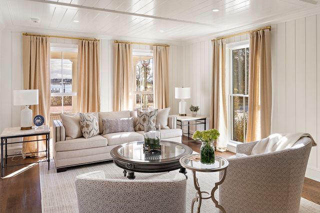 114 North Water Street, Edgartown, MA 02539