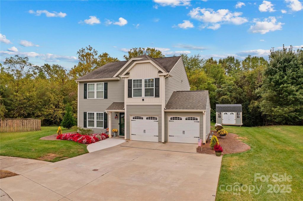 1474 Winter Drive, Statesville, NC 28677
