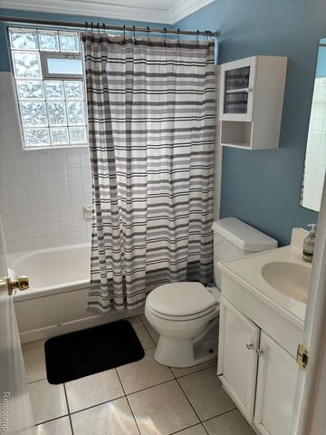 31527 Stricker Drive, Warren, MI 48088