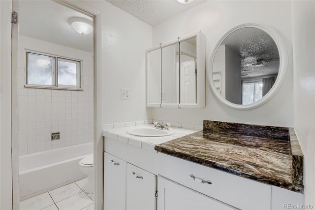 8824 E Florida Avenue 213, Denver, CO 80247