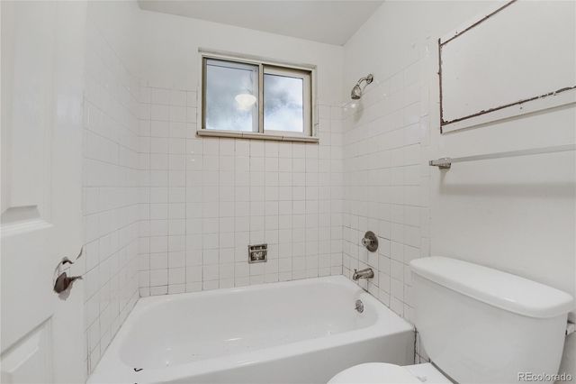8824 E Florida Avenue 213, Denver, CO 80247