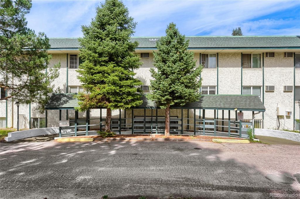 8824 E Florida Avenue 213, Denver, CO 80247